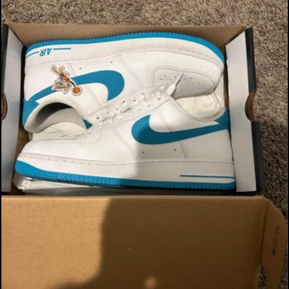 Size 10.5 Nike Air Force space jams in perfect condition - Picture 2 of 4